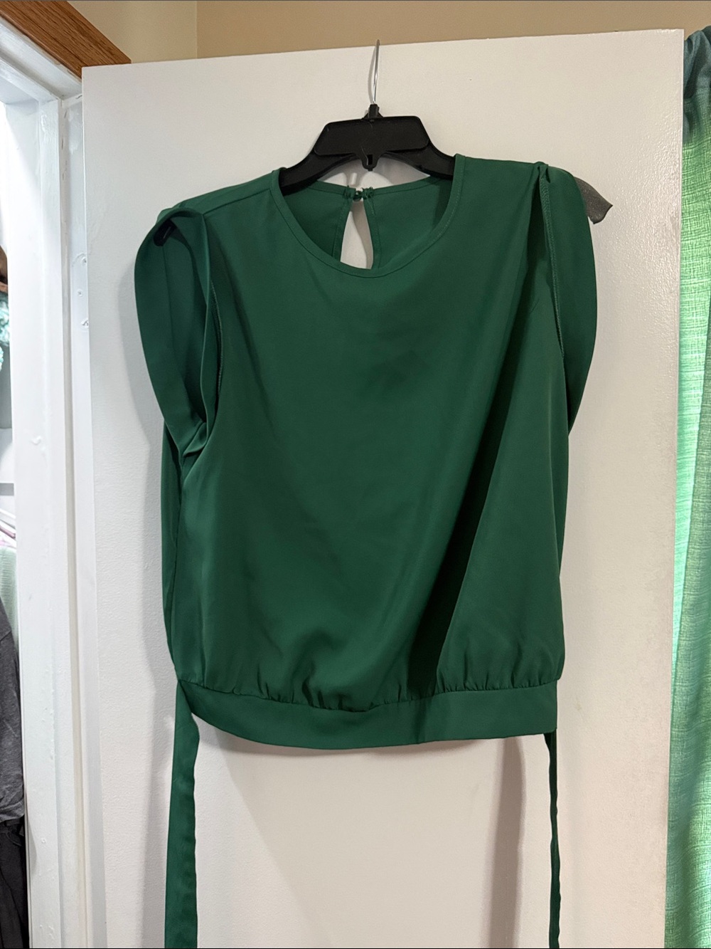 Sleeveless Emerald Green Tie-Back Blouse